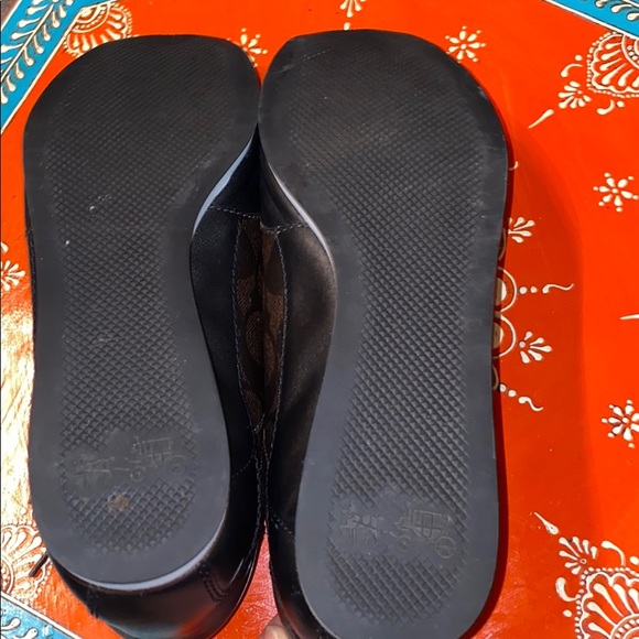 Like NEW coach shoes - Picture 3 of 5